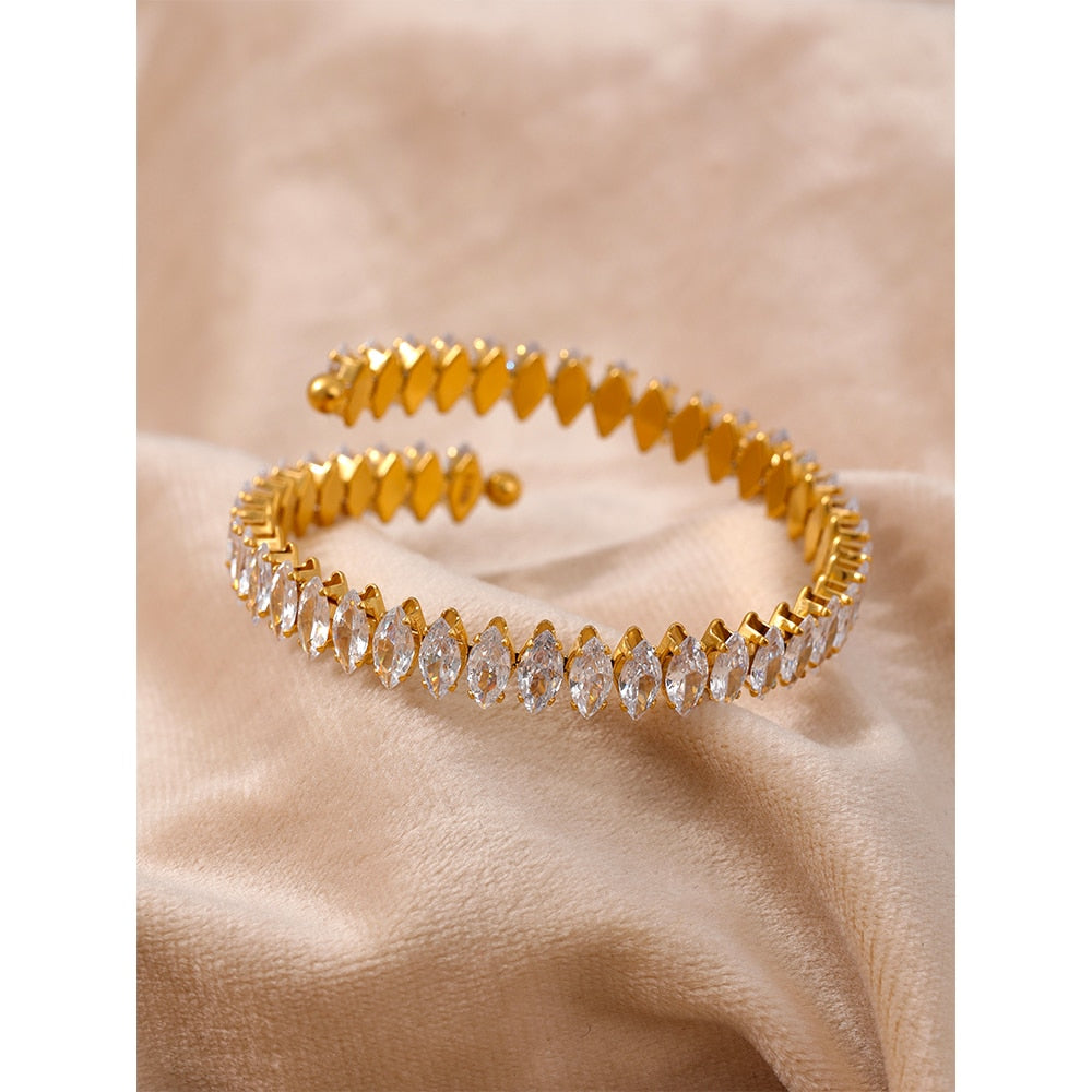 Cubic Zircon 8k Gold Plated Bracelet - eclatis